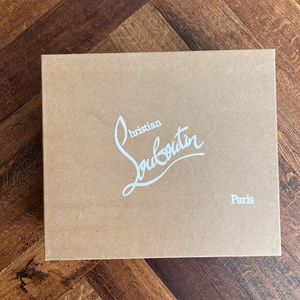 Authentic Christian louboutin shoe box fits up to size 44